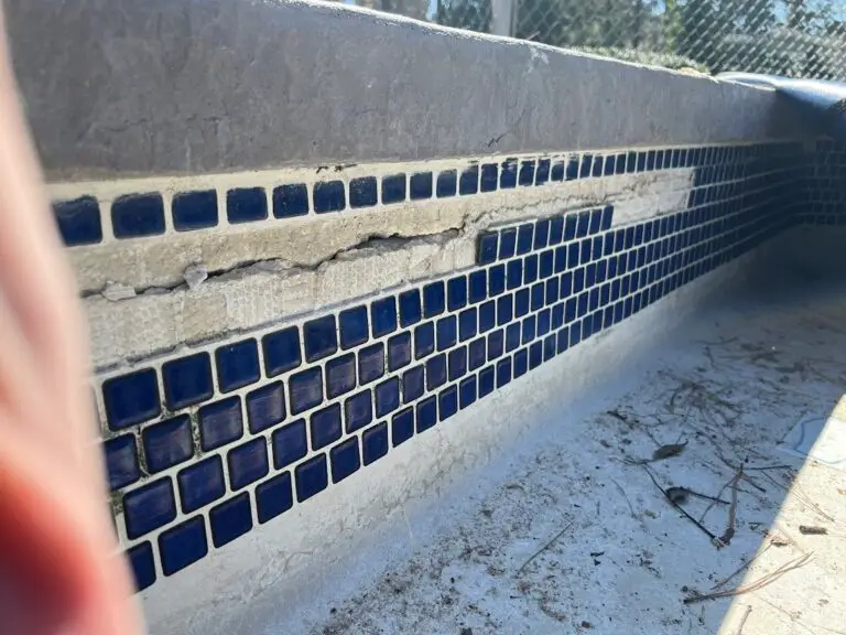 Gunite pool damage signs